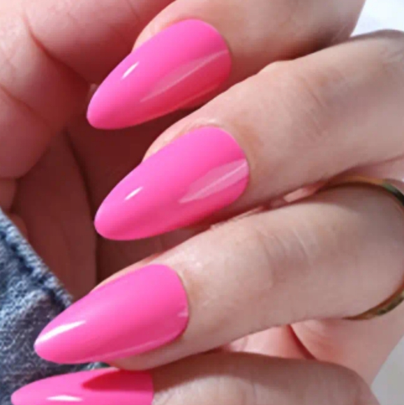 78) NWT Press-On Nails - Picture 1 of 2